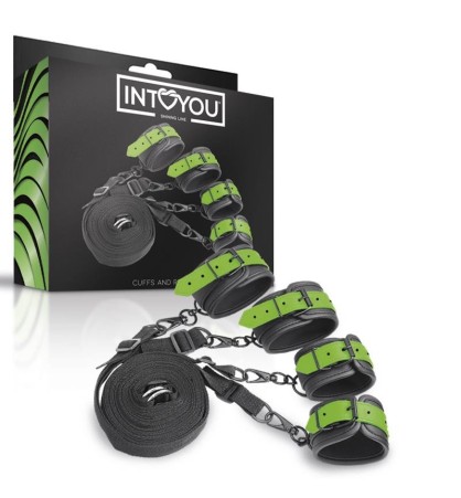 Set de Ataduras para la Cama con Esposas que Brillan en la Oscuridad